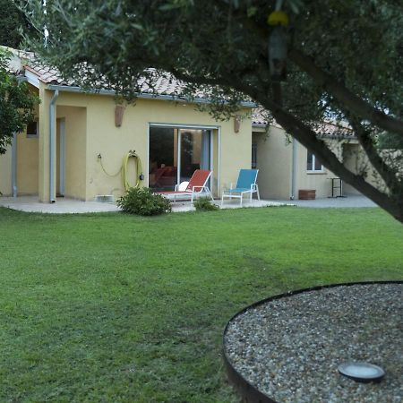 La Casa Nert Hotel Millas Luaran gambar